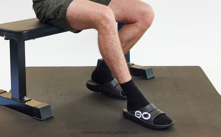 Black White 6882D110 Men\'s OOahh Sport Slide Sandal OOFOS