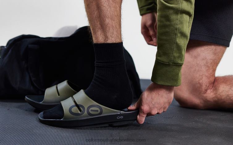 Tactical Green 6882D112 Men\'s OOahh Sport Slide Sandal OOFOS