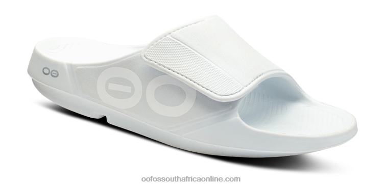 White 6882D144 Men's OOahh Sport Flex Sandal OOFOS