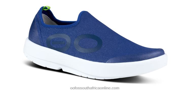 White Navy 6882D157 Men's OOmg eeZee Low Shoe OOFOS